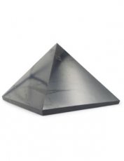 PIR18 Shungit piramide 3 cm